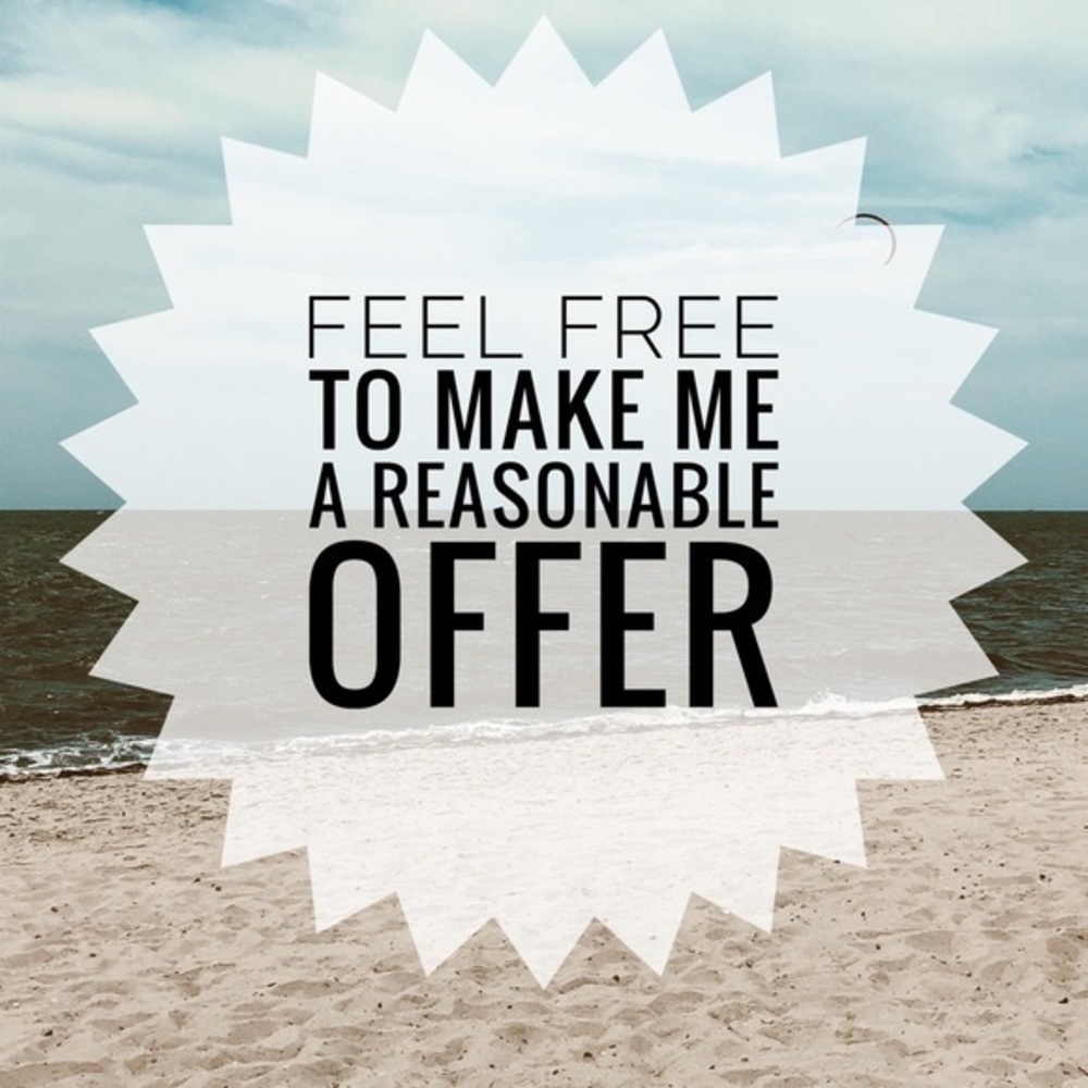 Reasonable‎ offers accepted ♥️ - Picture 10 of 13
